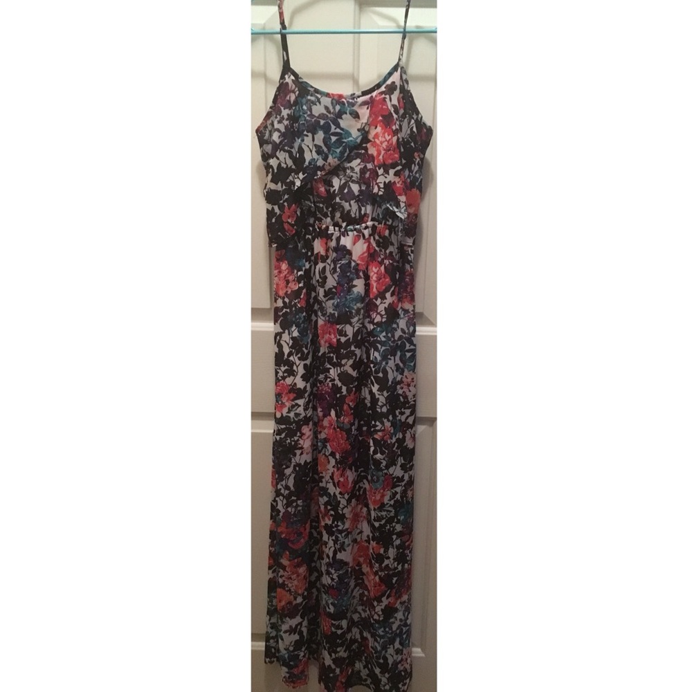 Xhilaration Floral Maxi Dress XS